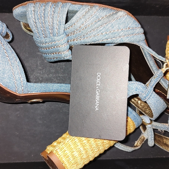 Dolce & Gabbana Blue and Gold Heels - Picture 8 of 10